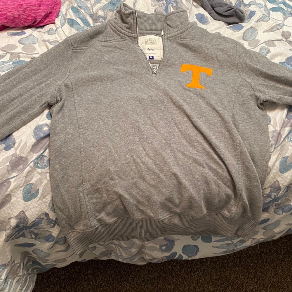 Grey long sleeve Tennessee sweatshirt
